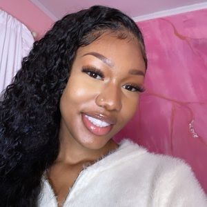 Meet your Posher, Calah